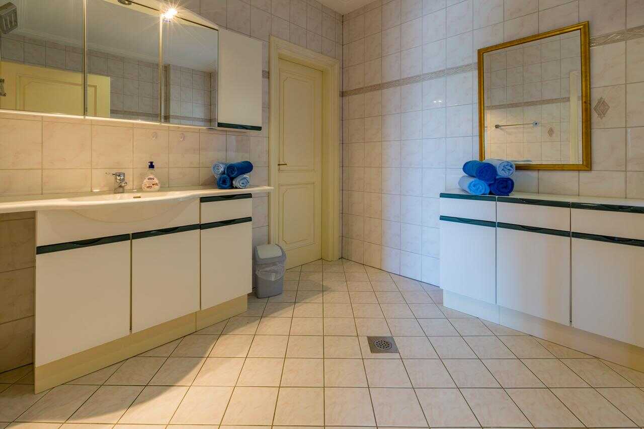 Unit