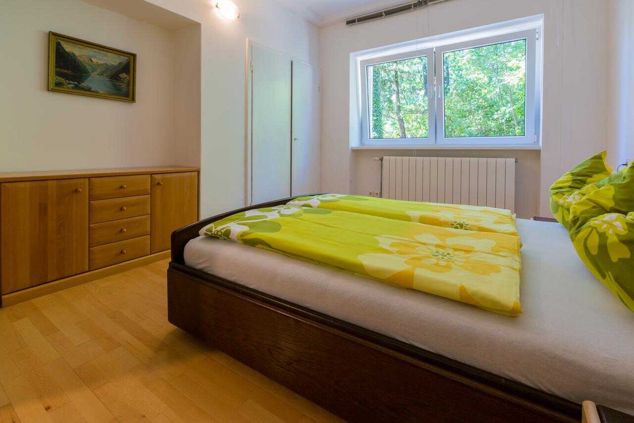 Unit