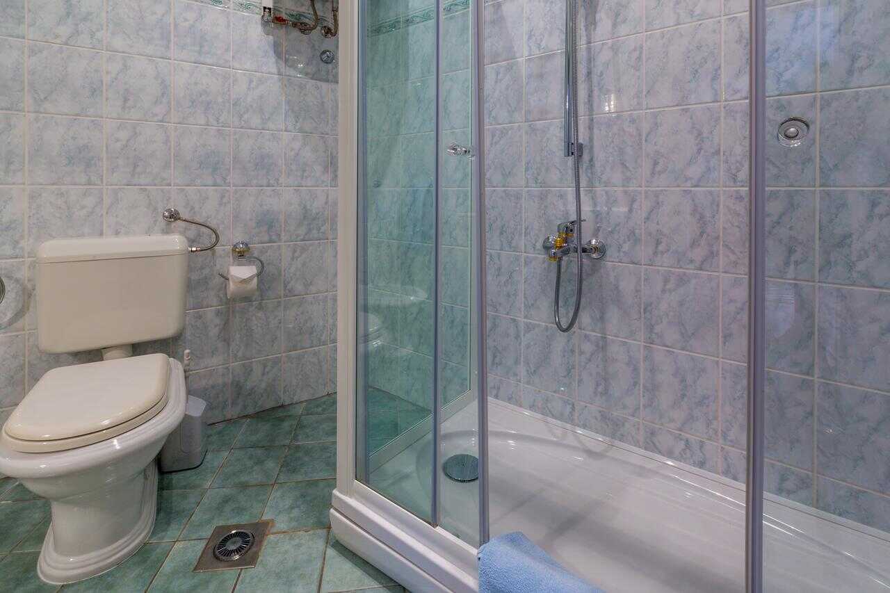 Unit