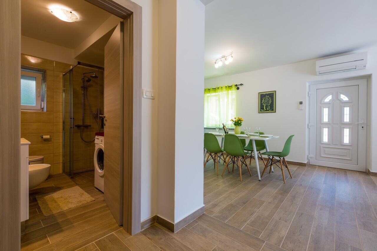 Unit
